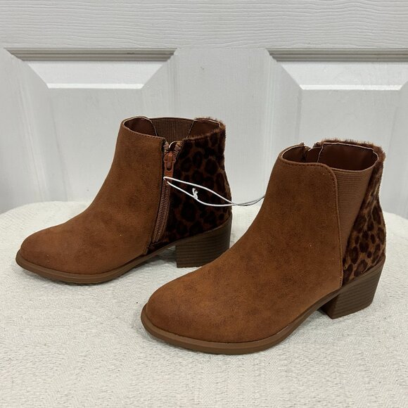 *** NEW *** Girls Boots - 1M - Picture 2 of 6